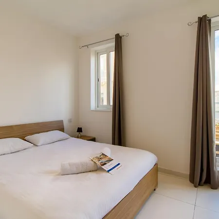 1bdr 50m By The Sea Gzira- Happy Lejlighed